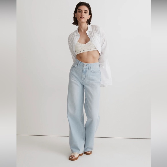 Madewell Denim - Madewell Petite Super Wide Leg Jean in Lafontaine Wash